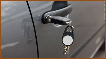 Interstate Locksmith Shop Great Falls, VA 703-574-6788 - 18-car-unlock