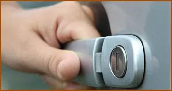 Interstate Locksmith Shop Great Falls, VA 703-574-6788 - 20-keys-locked-in-car